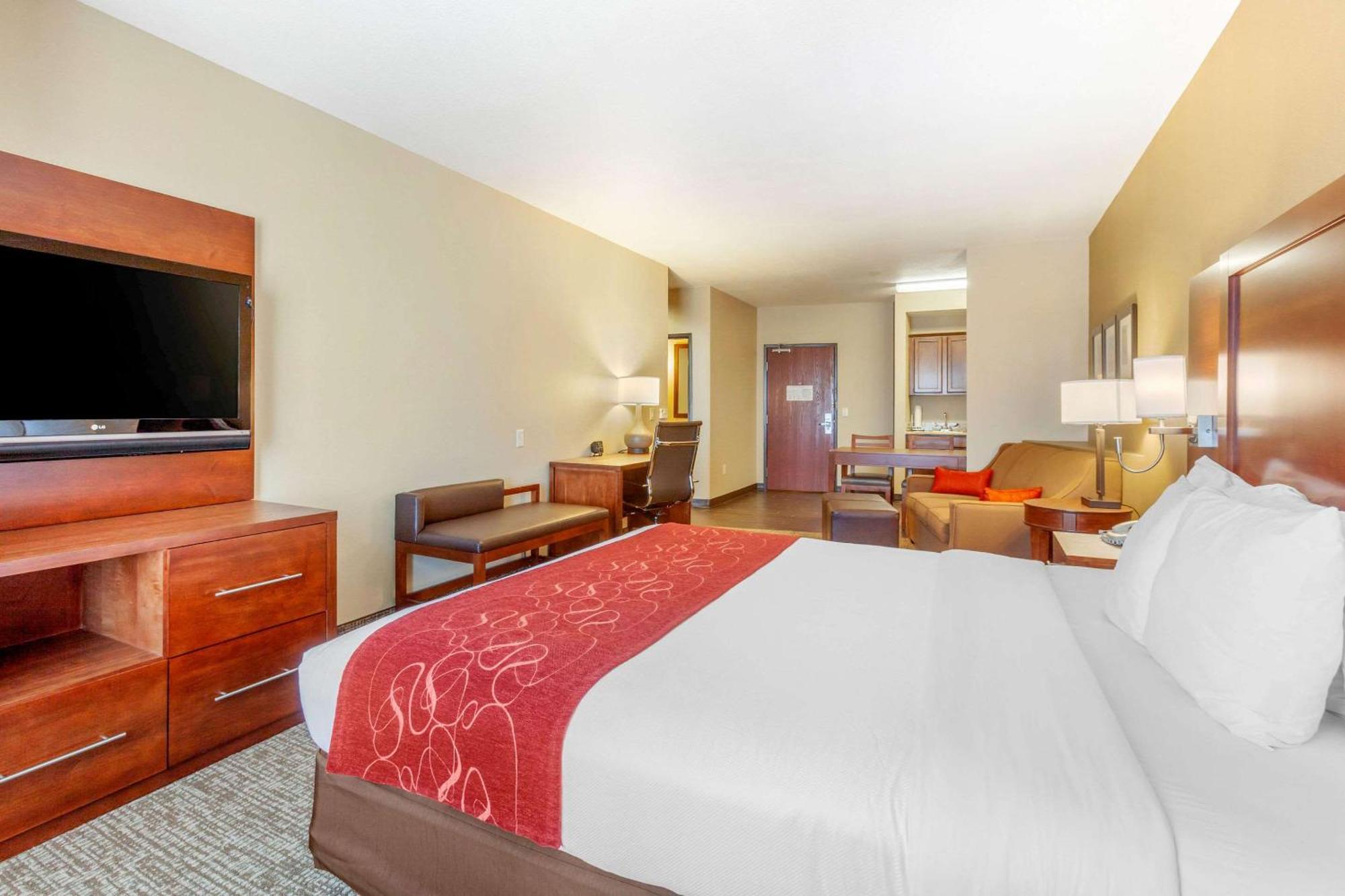 Comfort Suites Glendale - State Farm Stadium Area מראה חיצוני תמונה