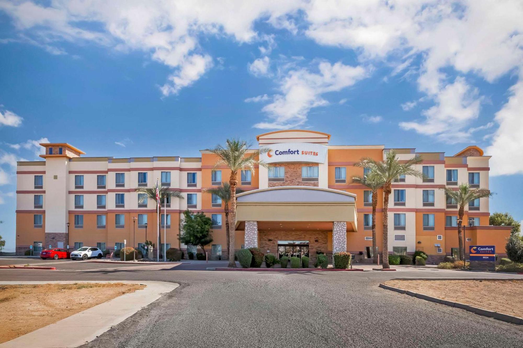 Comfort Suites Glendale - State Farm Stadium Area מראה חיצוני תמונה